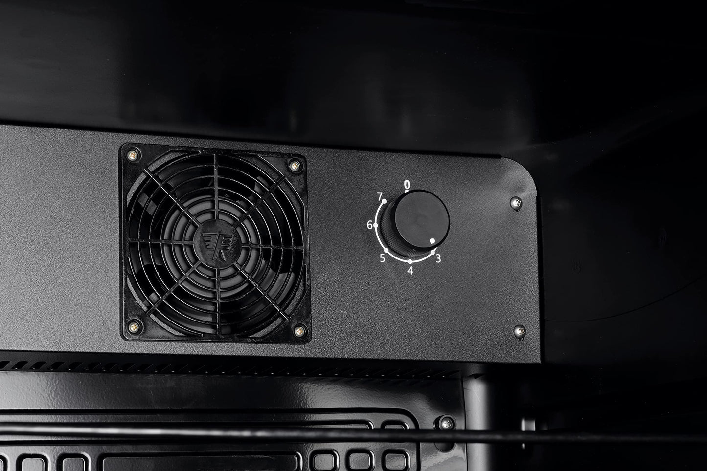 METRO Professional Getränkekühlschrank (GSC4240B): 237L, 110W